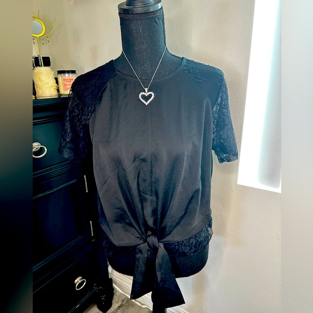 Women’s blouse 👚, black, medium